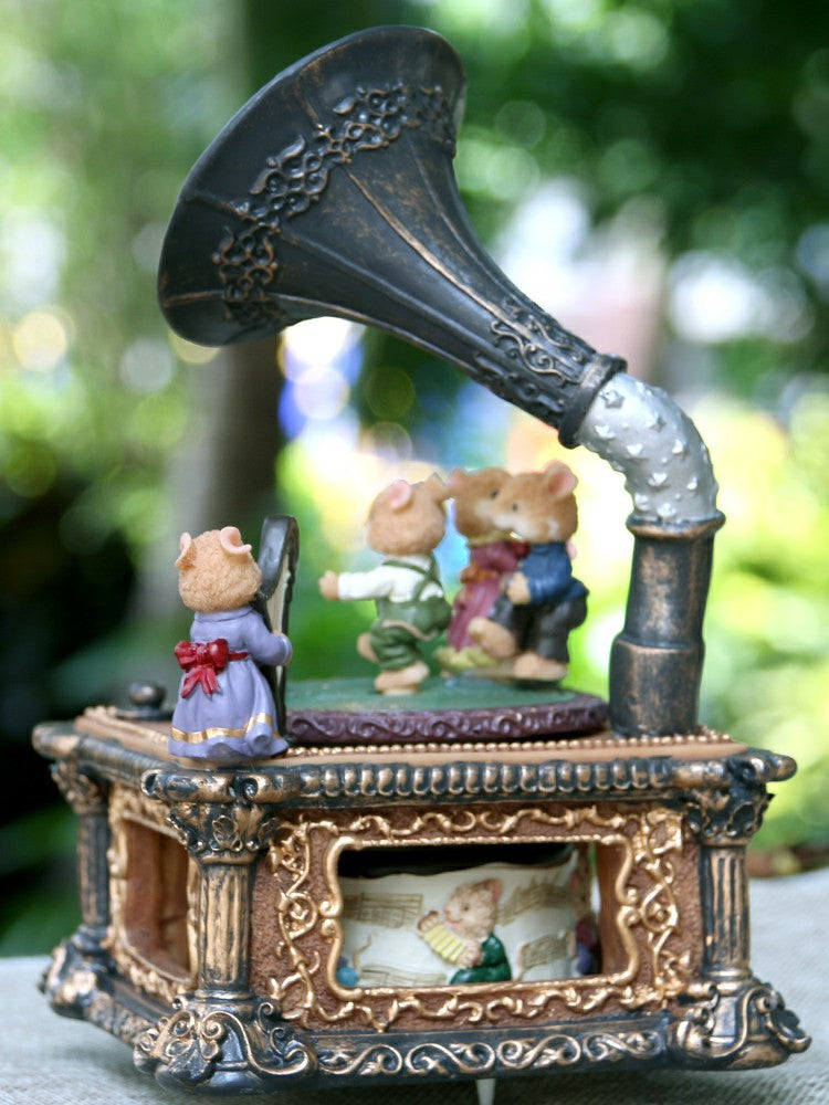 Secret Forest Friends - Music Box